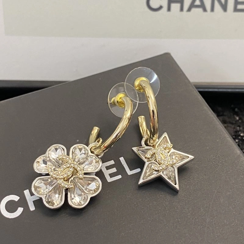 Chanel Earrings StreetReady 228882