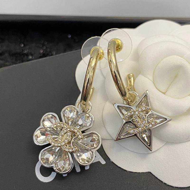 Chanel Earrings StreetReady 228882