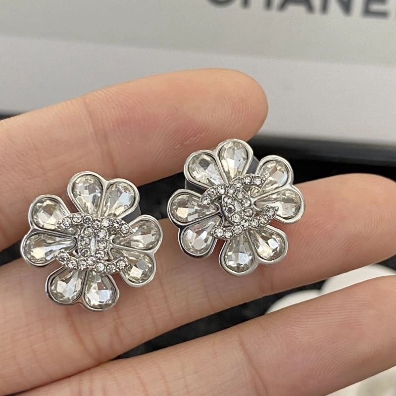 Chanel Earrings Lightweight 228881