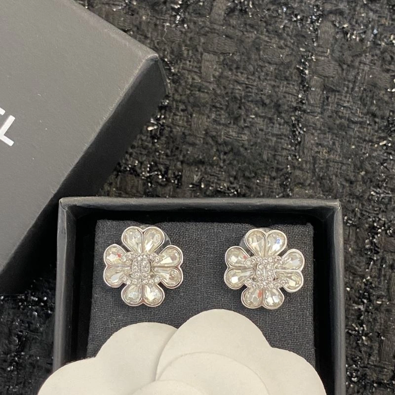 Chanel Earrings Lightweight 228881