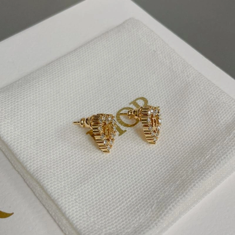 NewStyle Chanel Earrings 228841