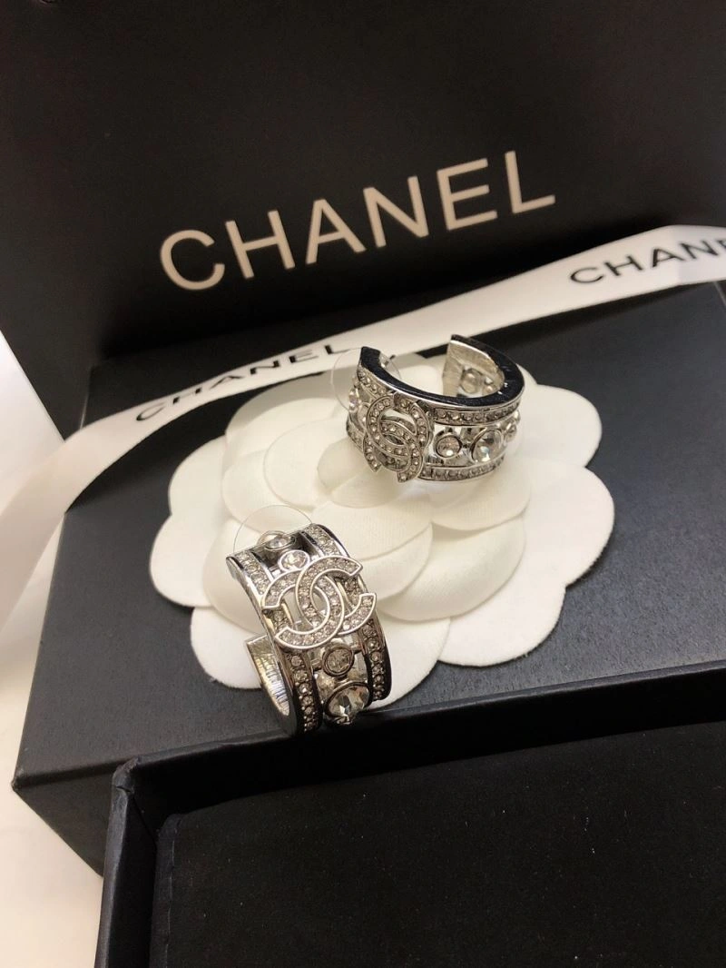 Durable Chanel Earrings 228896