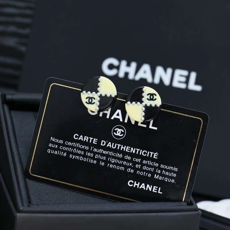 Chanel Earrings Chic 228810