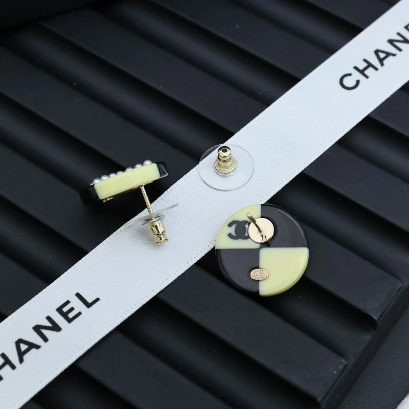 Chanel Earrings Chic 228810