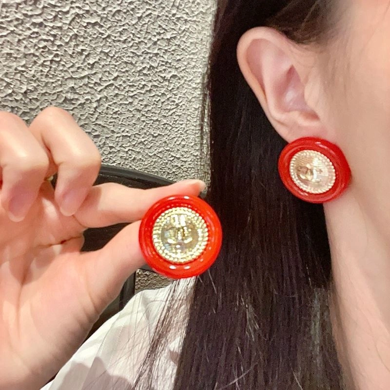 Chanel Earrings Compact 228807