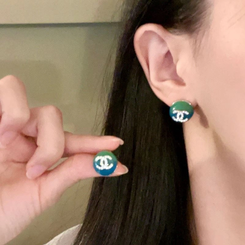 Affordable Chanel Earrings 228801