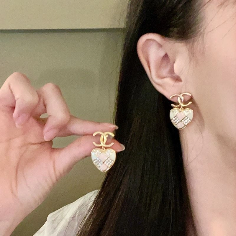 Chanel Earrings Durable 228792