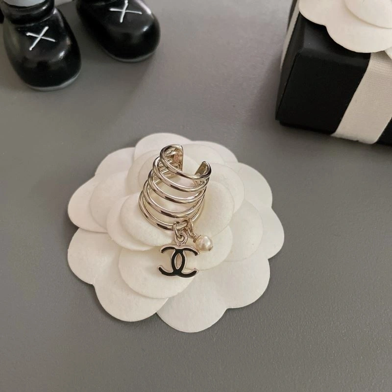 Chanel Earrings Attractive 228796