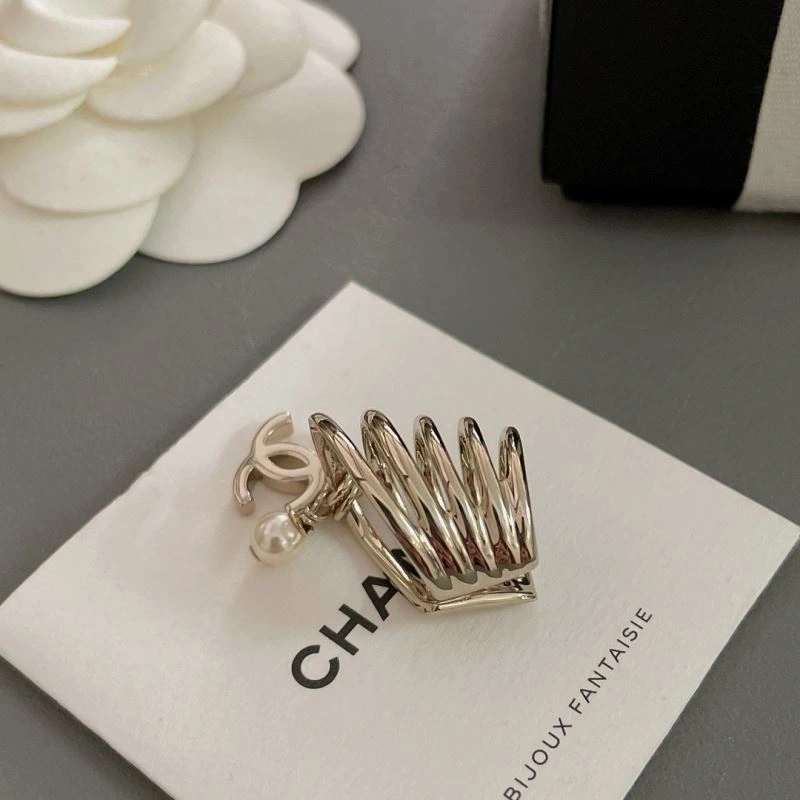 Chanel Earrings Attractive 228796