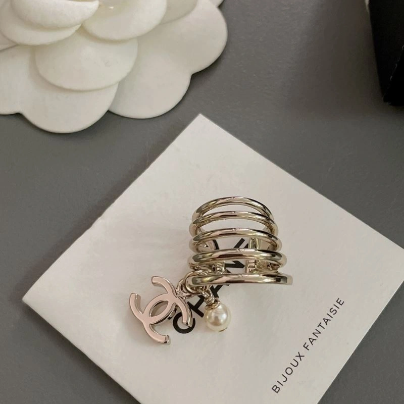Chanel Earrings Attractive 228796