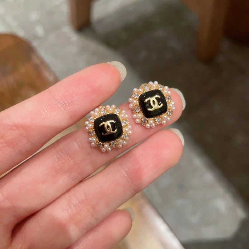 MultiPurpose Chanel Earrings 228783