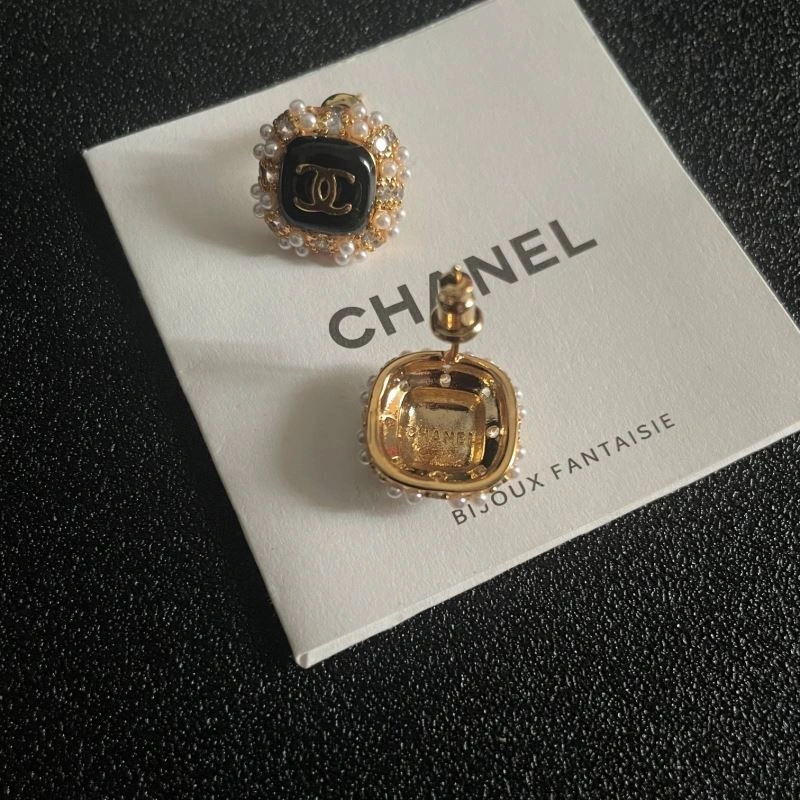 MultiPurpose Chanel Earrings 228783