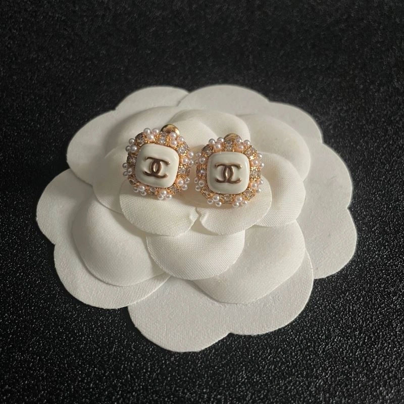 GoAnywhere Chanel Earrings 228776