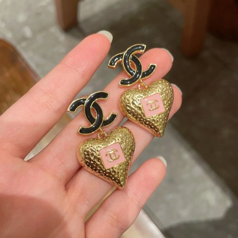 Refined Chanel Earrings 228840