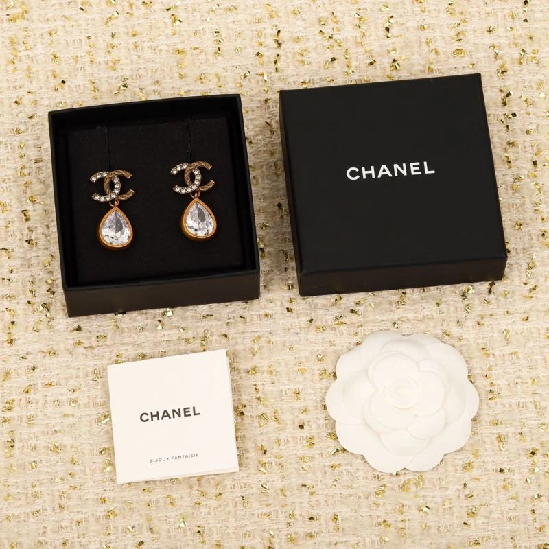 HighPerformance Chanel Earrings 228871