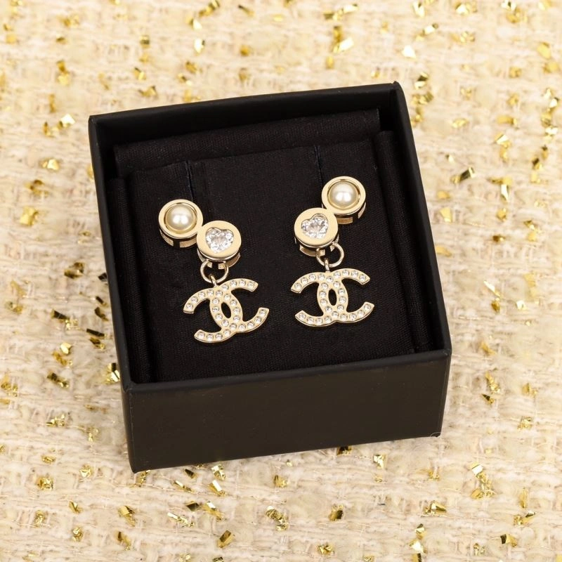 Vibrant Chanel Earrings 228834
