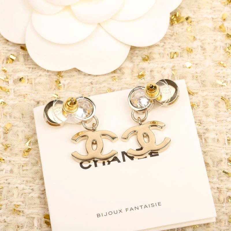 Vibrant Chanel Earrings 228834