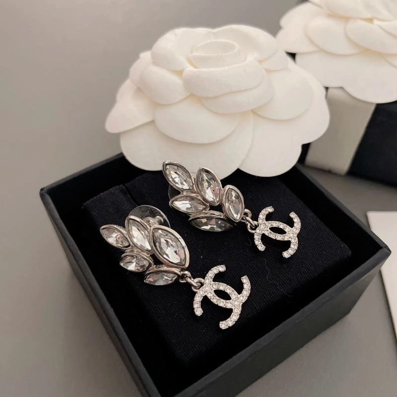 Chanel Earrings Resilient 228791