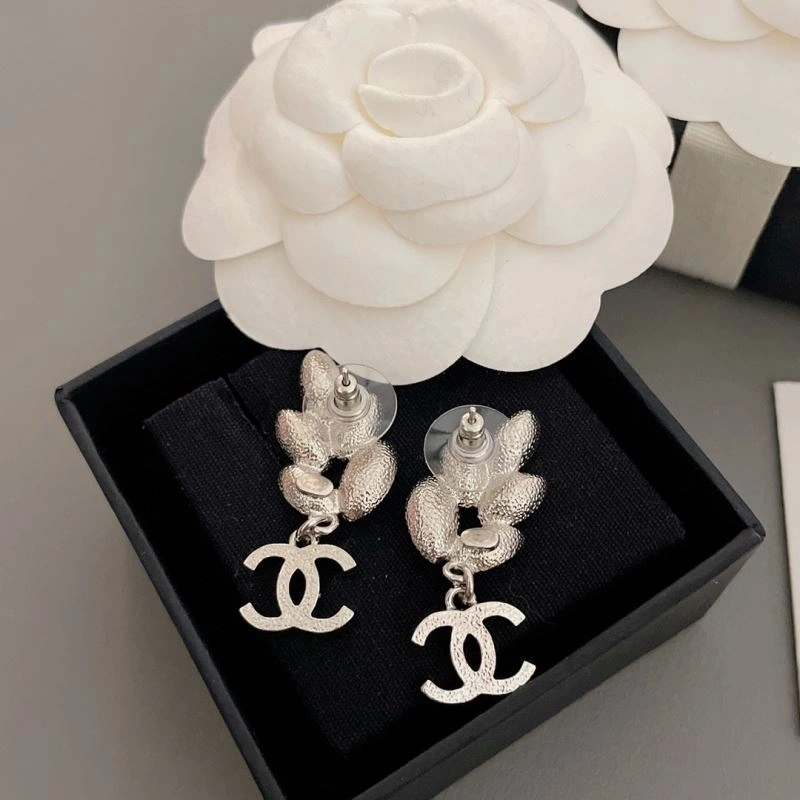 Chanel Earrings Resilient 228791