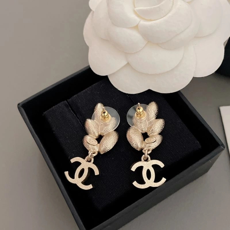 Chanel Earrings Resilient 228791