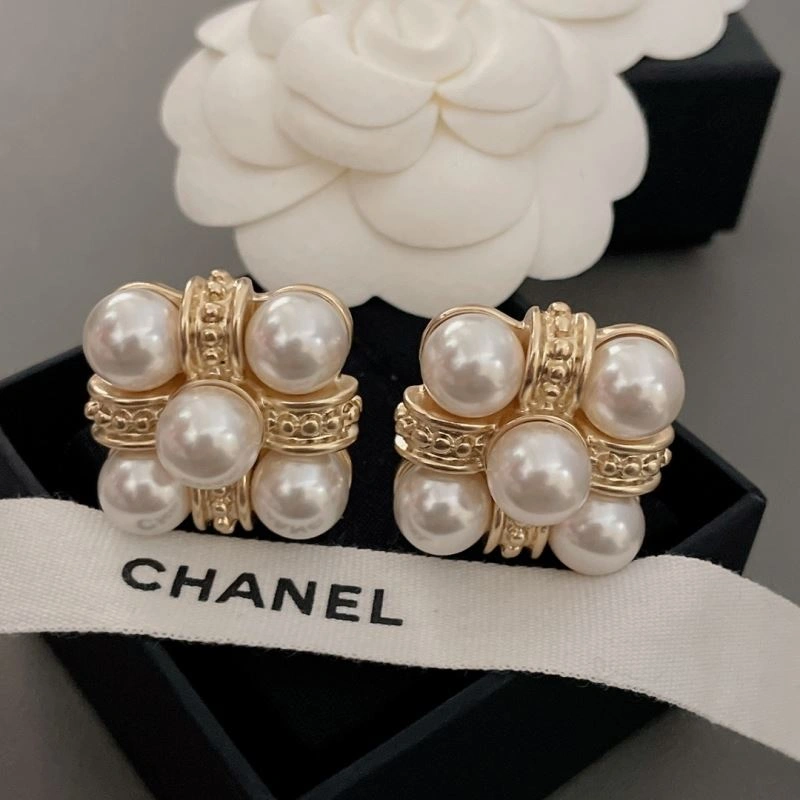 Timeless Chanel Earrings 228766