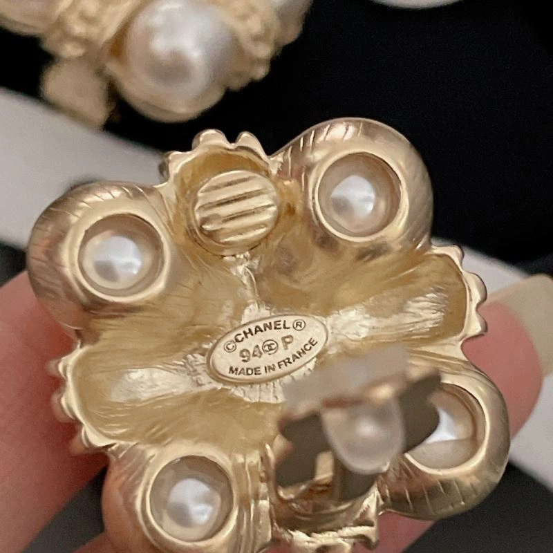 Timeless Chanel Earrings 228766