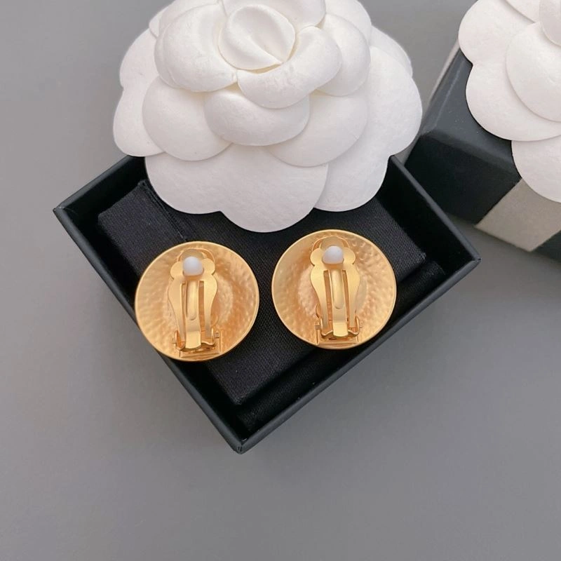 Chanel Earrings WellDesigned 228829
