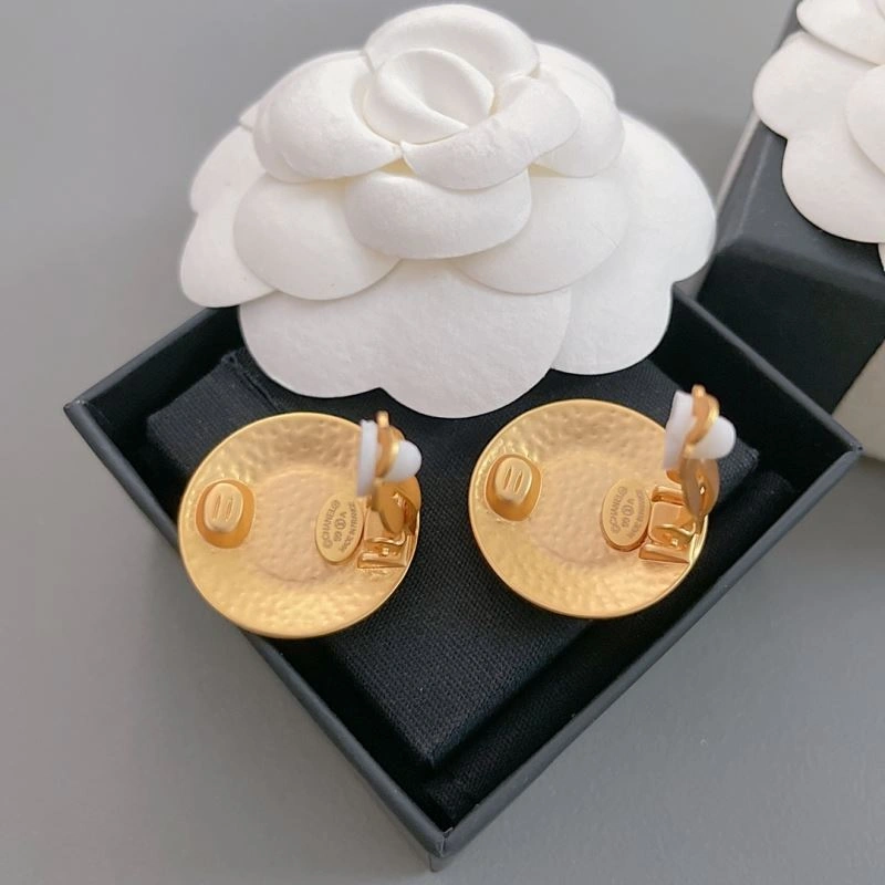 Chanel Earrings WellDesigned 228829