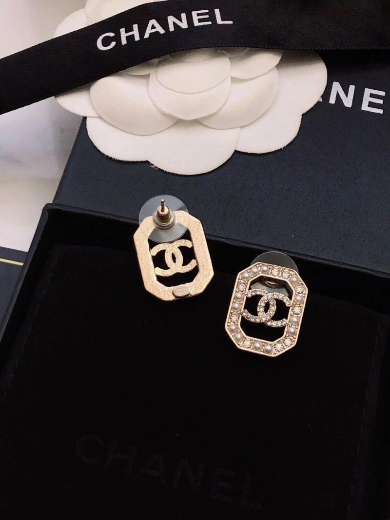 Chanel Earrings TechFriendly 228760
