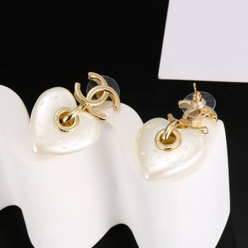 Unisex Chanel Earrings 228811