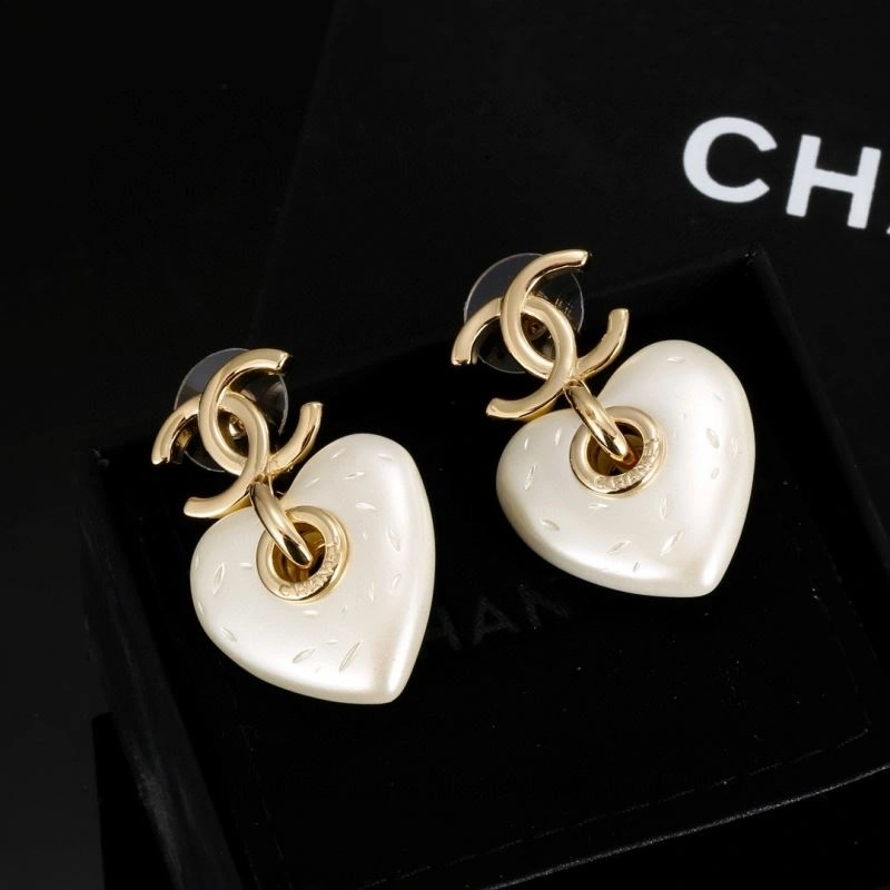 Unisex Chanel Earrings 228811