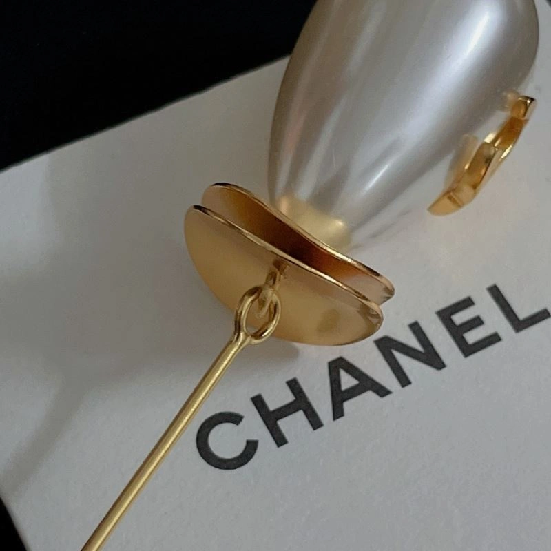 Practical Chanel Earrings 228747