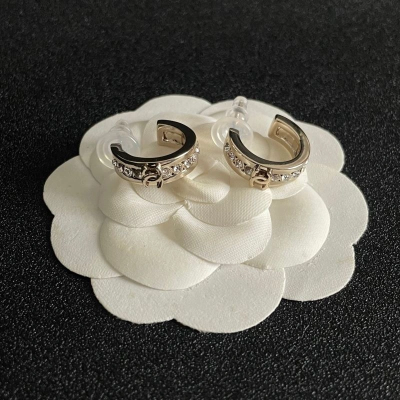 Chanel Earrings Efficient 228728