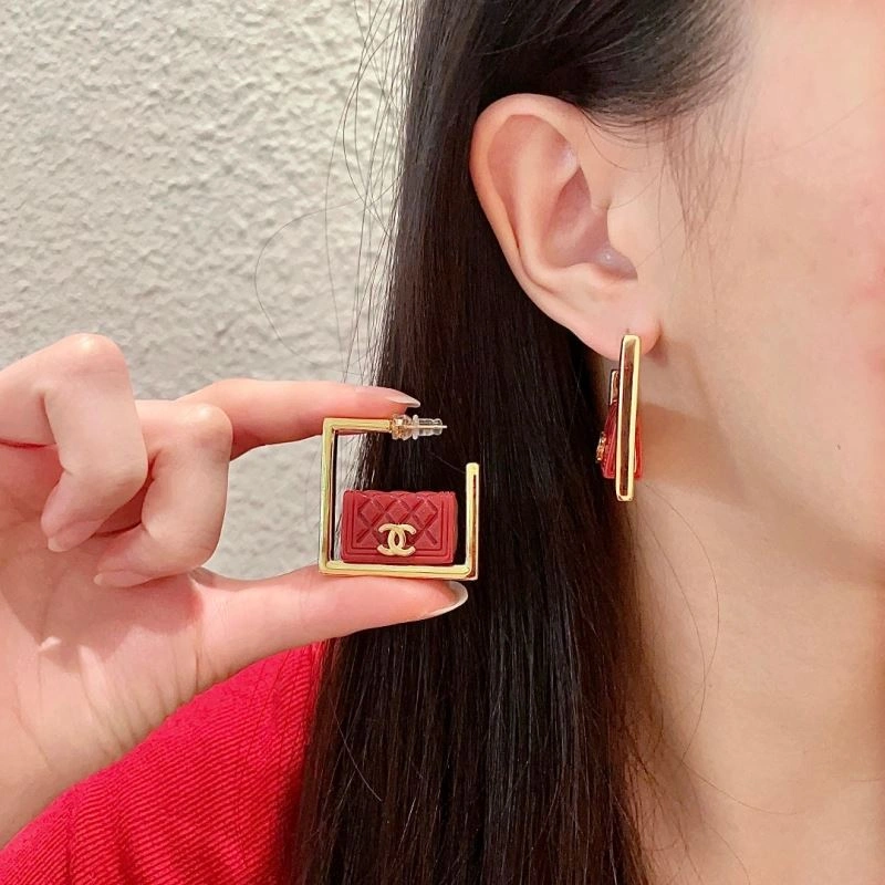Chanel Earrings Breathable 228726