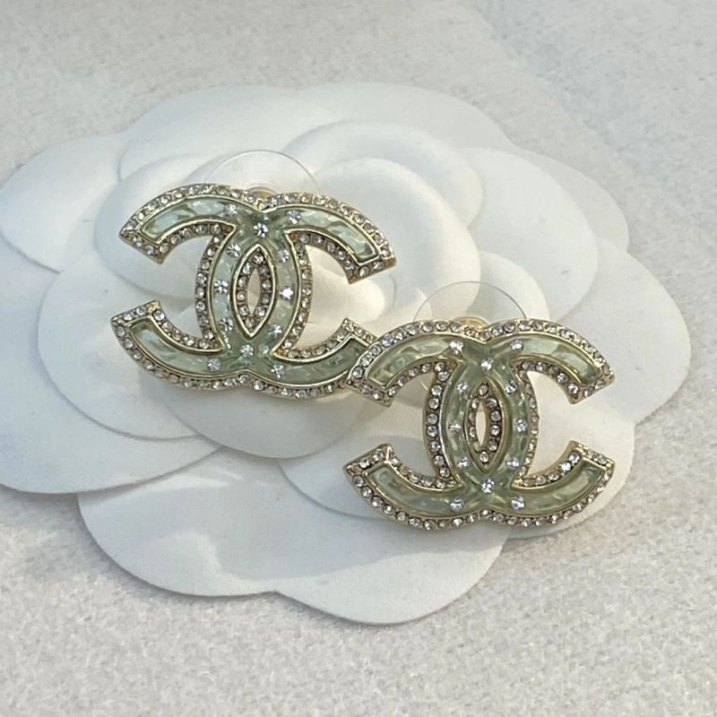 Chanel Earrings Comfortable 228815