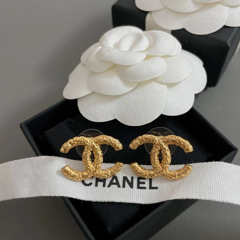 Chanel Earrings Comfortable 228814