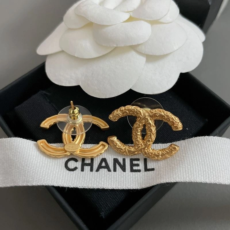 Chanel Earrings Comfortable 228814