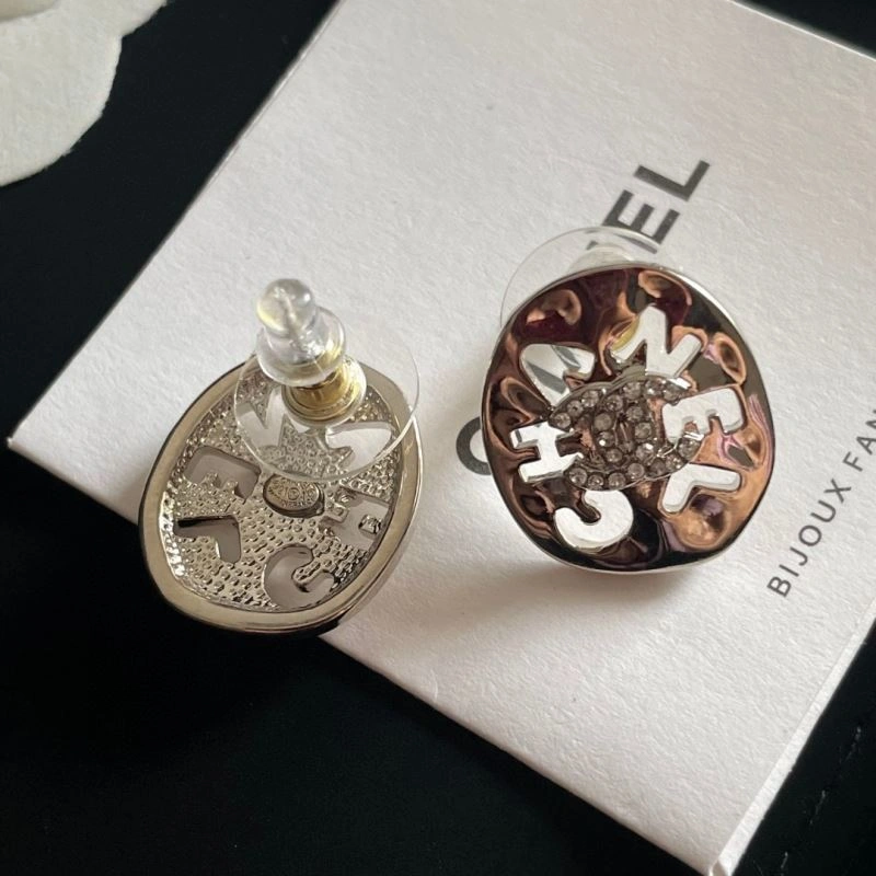 Chanel Earrings Packable 228711
