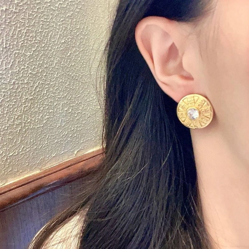 Chanel Earrings Functional 228697