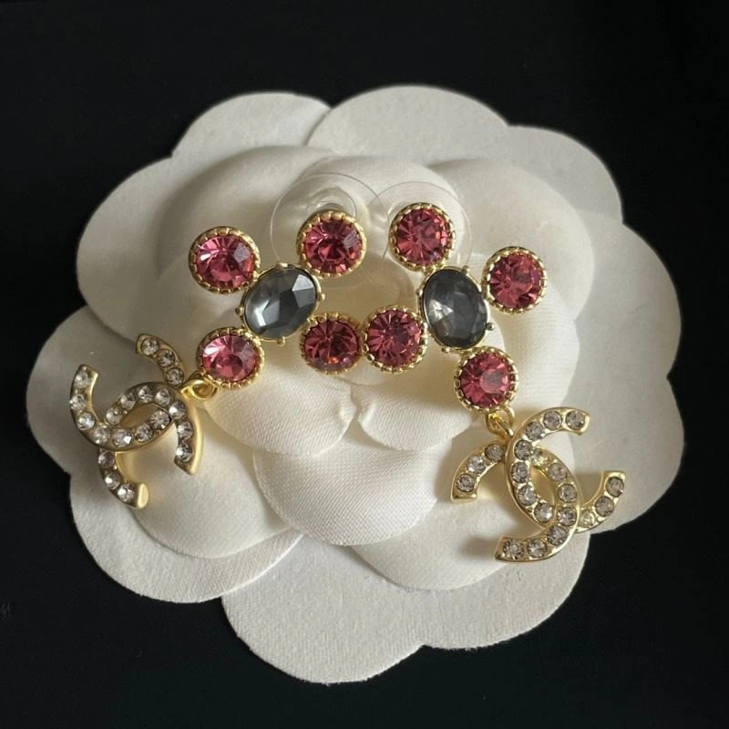 Chanel Earrings Supportive 228885