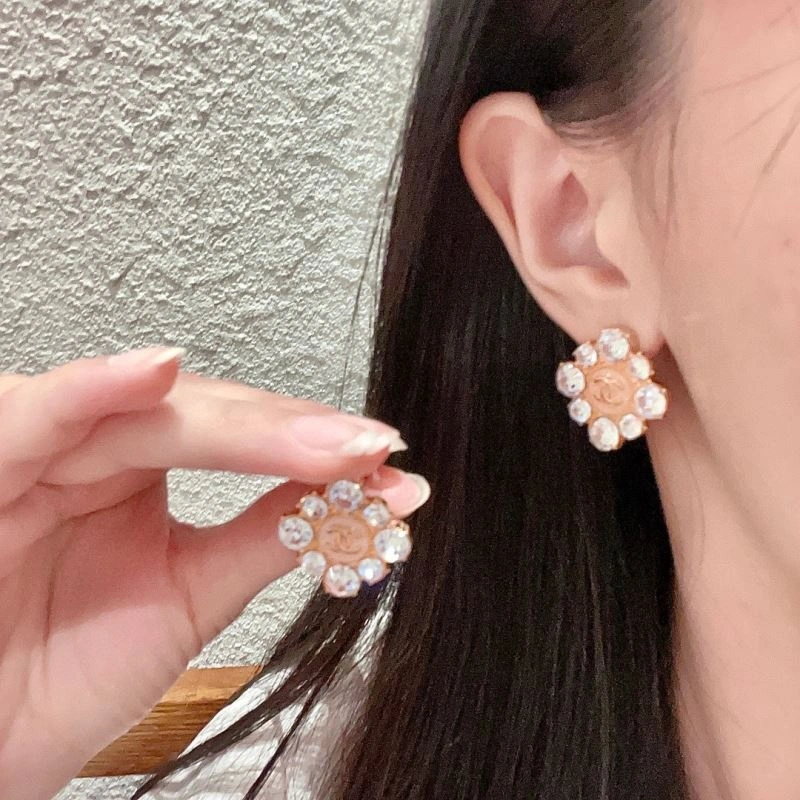 Soft Chanel Earrings 228719
