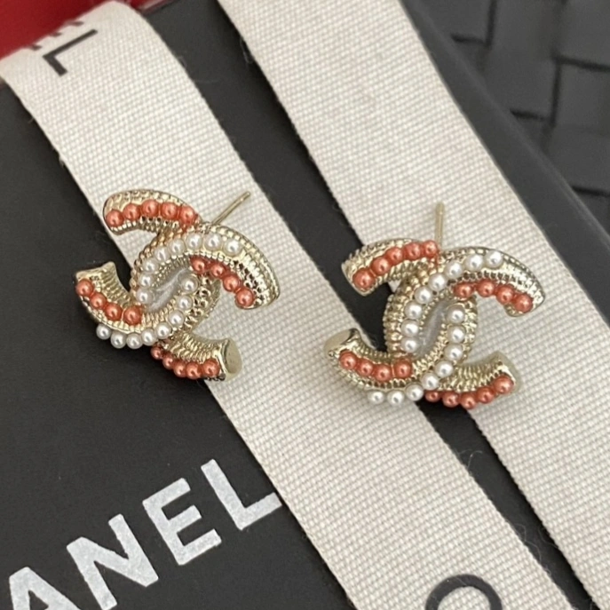 Supportive Chanel Earrings 228688