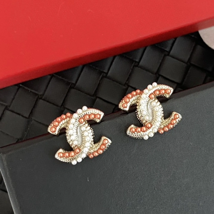 Supportive Chanel Earrings 228688