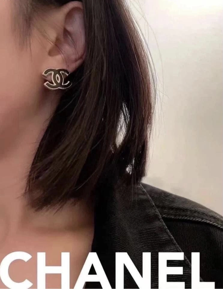 Chanel Earrings Sophisticated 218784