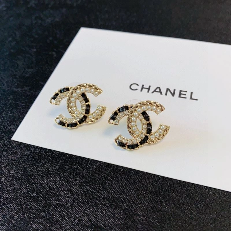 Chanel Earrings Unisex 228741
