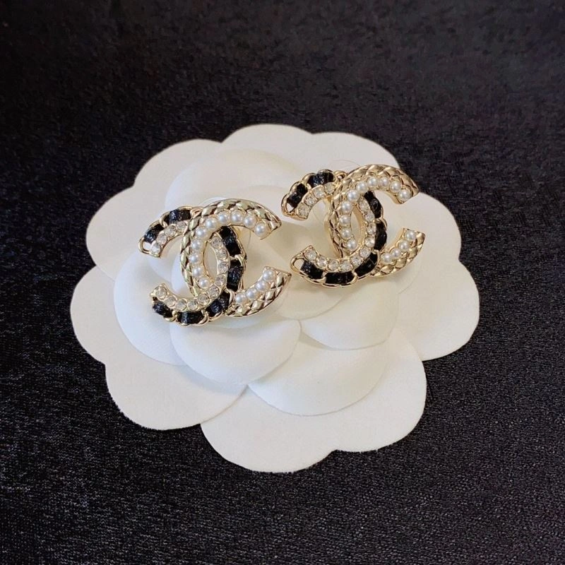 Chanel Earrings Unisex 228741