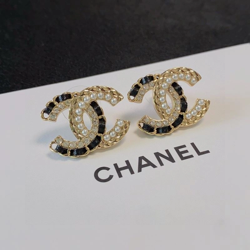 Chanel Earrings Unisex 228741