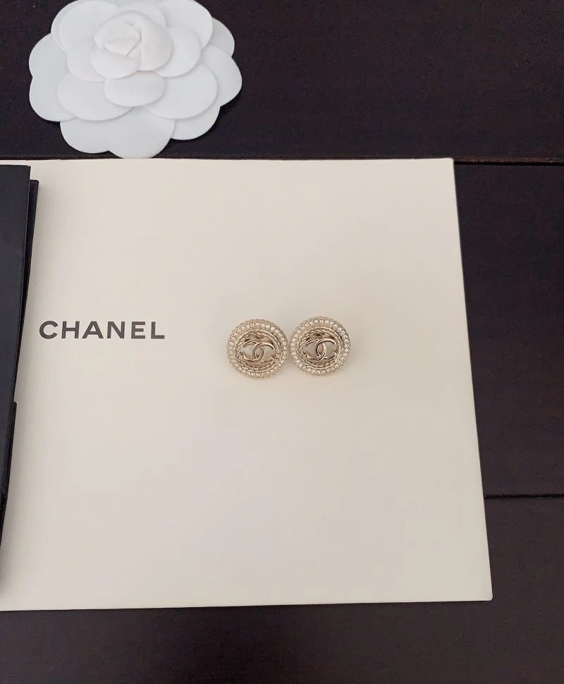 Durable Chanel Earrings 228090
