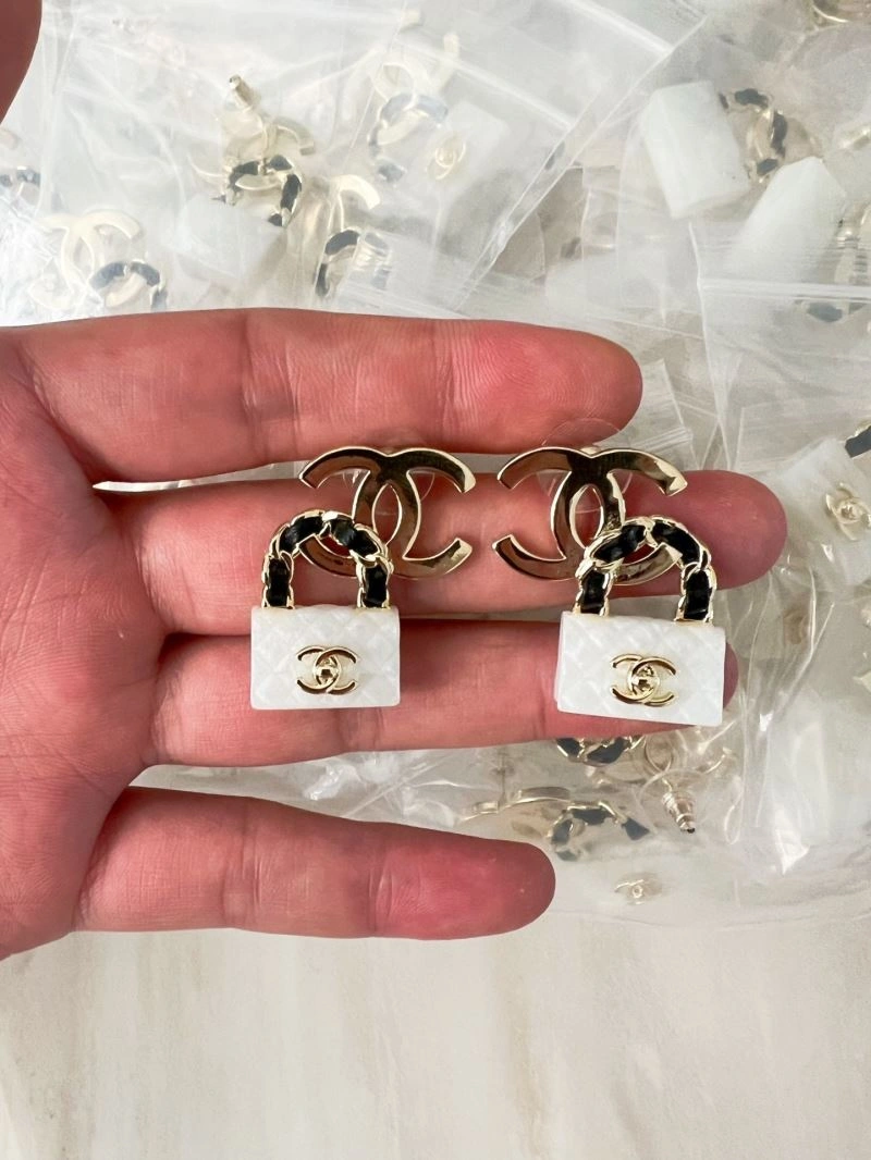 Chanel Earrings Premium 228081