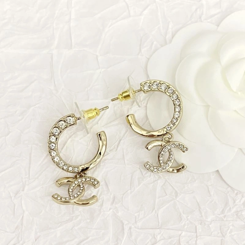 Stretchable Chanel Earrings 228077